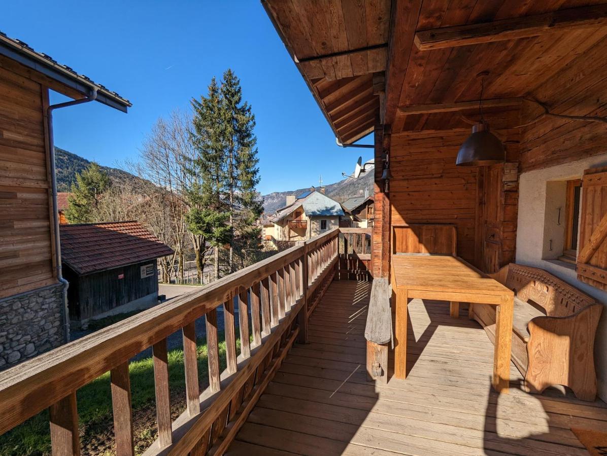 Bas De Chalet Au Coeur Des Aravis, Entre Lac Et Montagne Saint-Jean-de-Sixt Exterior photo
